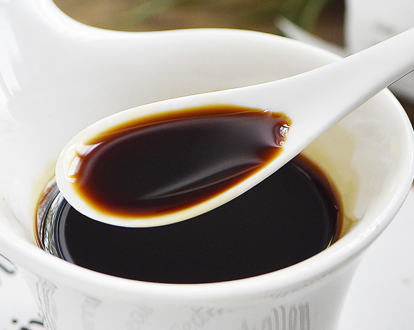 How is soy sauce brewed
